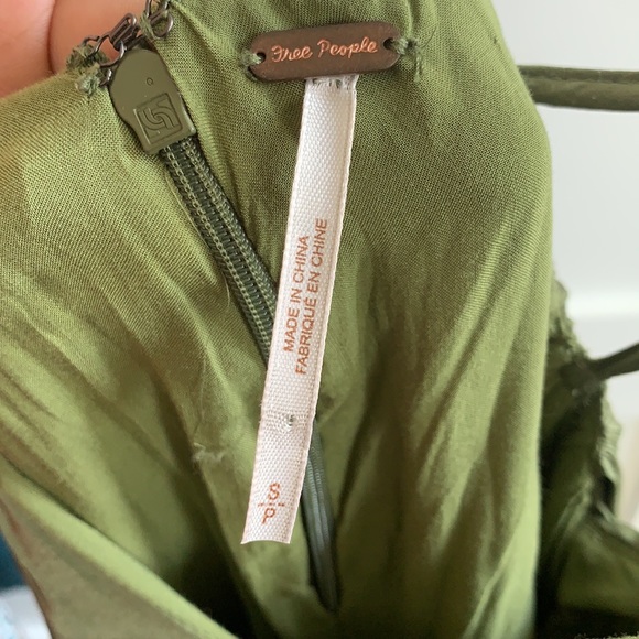 🔥Free People Parker Jumpsuit Satin Silky Green🔥 - Picture 8 of 10